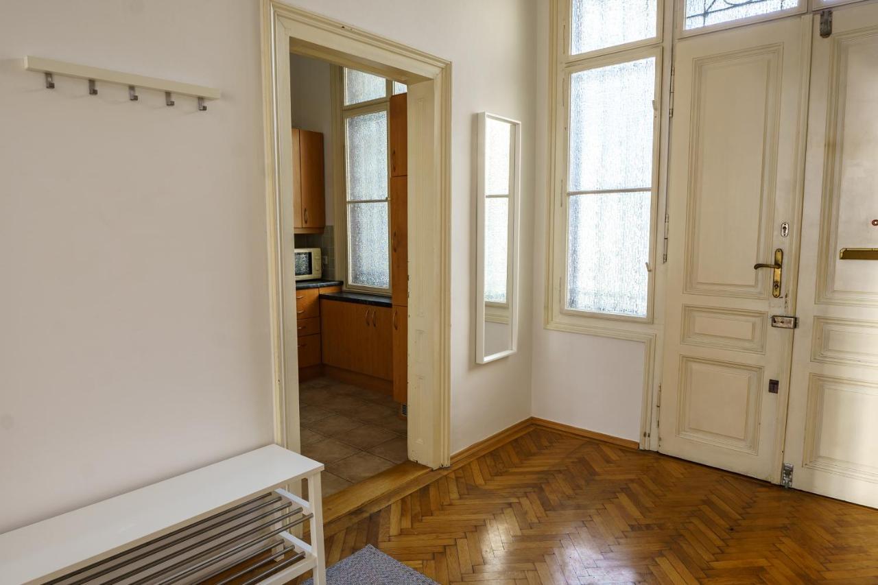 1060 Vienne