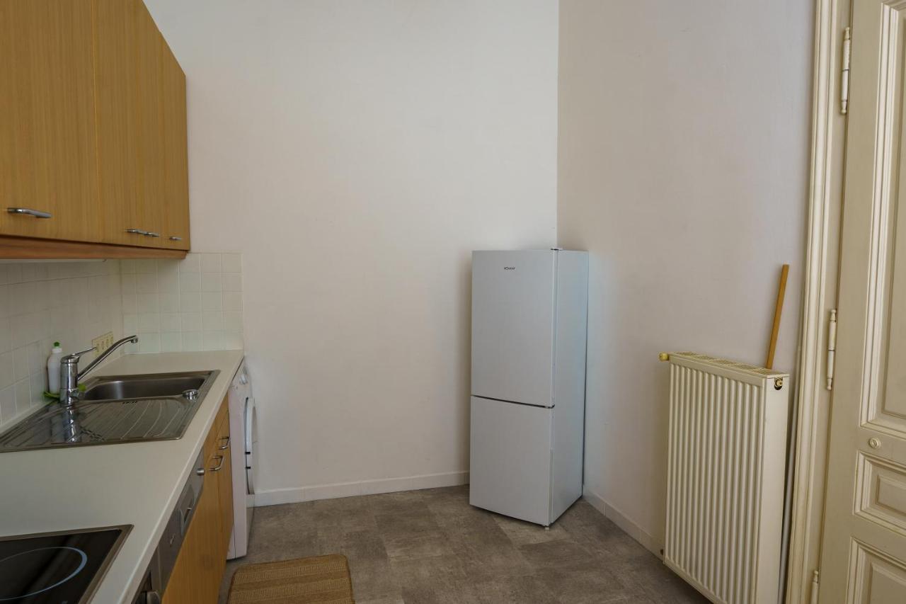 Appartement 1060 *